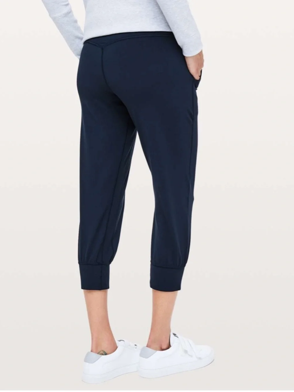 Lululemon Align High-Rise Jogger Crop 23” True Navy Nulu Yoga Pants Size 6
